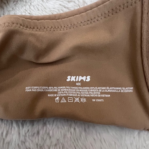 Skims Women's Fits Everybody T-Shirt Bra Clay Tan Underwire Molded Cup 40C NWT - Picture 7 of 9